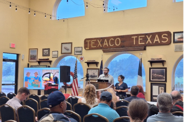 Lukas Richards, MD, presentation at Docside Clinic: Connecting Docs to Docks