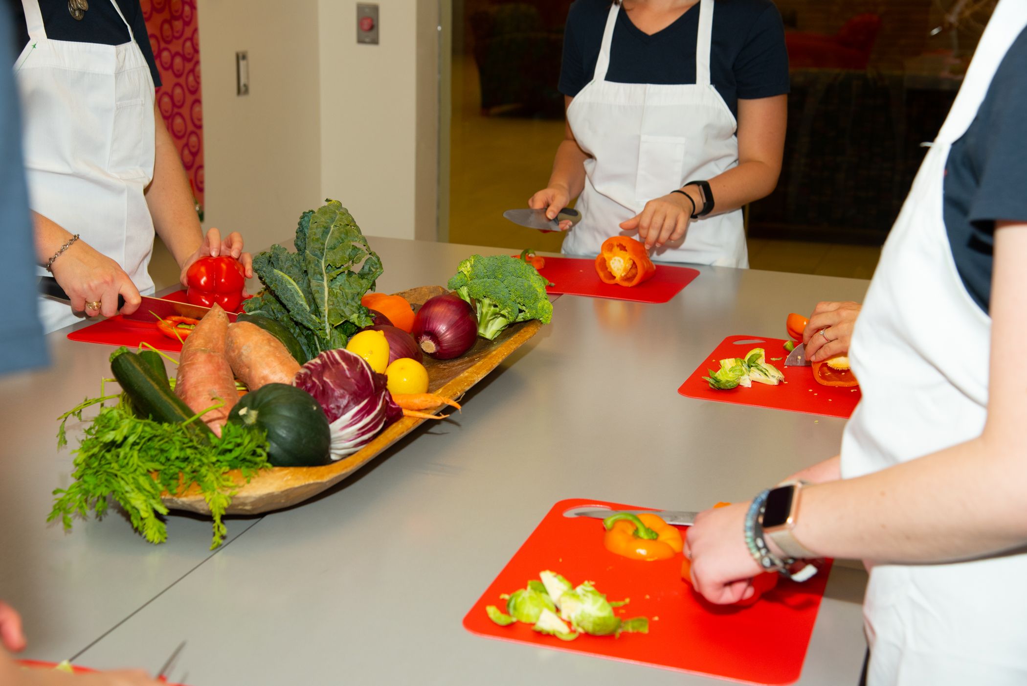 instructor in kitchen rountable