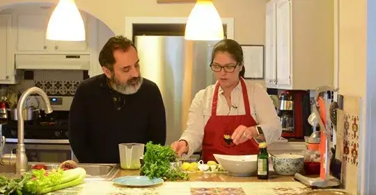 two-person-cooking